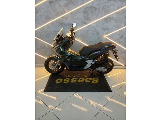 HONDA ADV 